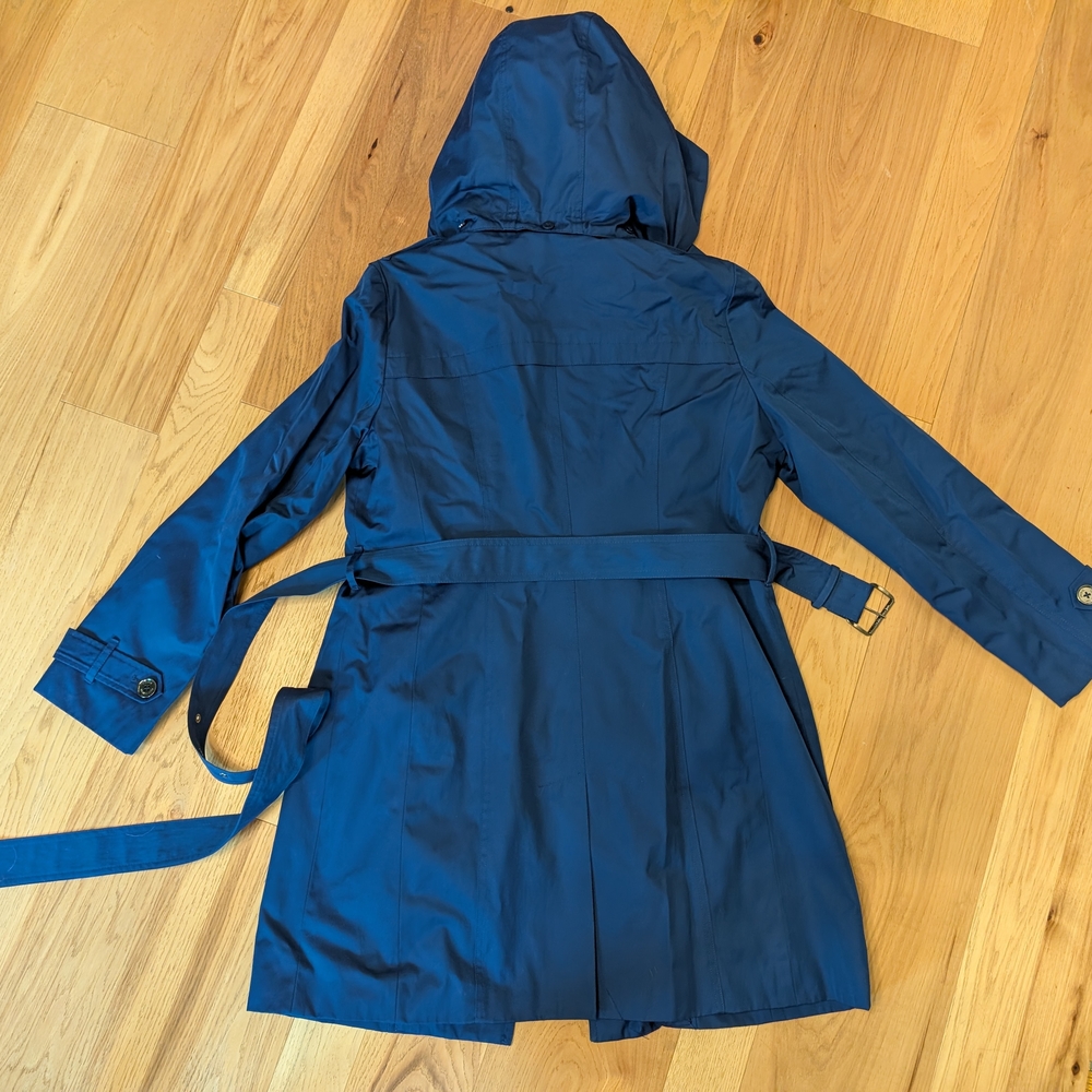 🍁Fall sale!🍂 Michael Kors Royal Blue Lined Trench Coat